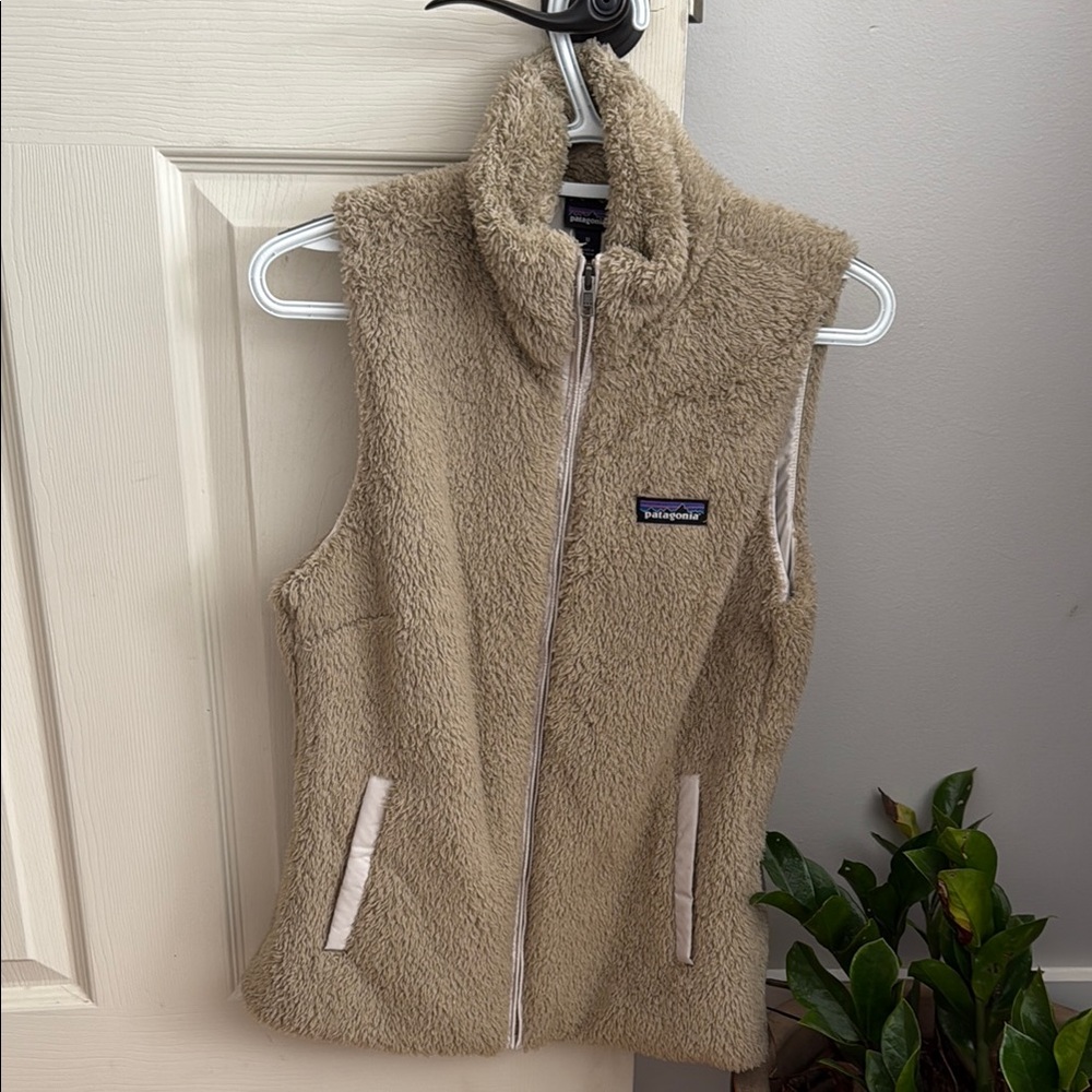 Tan Fleece Zip-Up Vest